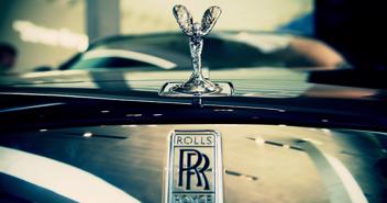 Rolls-Royce sẽ ngừng sản xuất xe động cơ đốt trong vào cuối thập kỷ