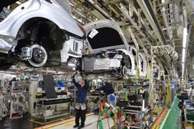 Toyota sẽ sản xuất thêm 97.000 ô tô 