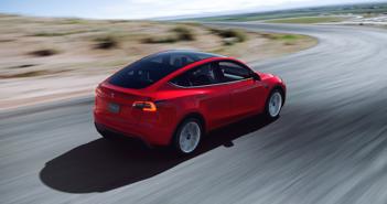 Tesla triệu hồi Model 3, Model Y vì lỗi hệ thống treo