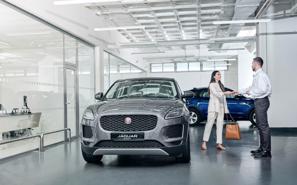 Jaguar Land Rover dành nhiều ưu đãi dịp cuối năm cho khách hàng mua xe