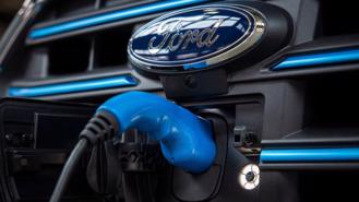Ford ra mắt dự án sạc EV mới giúp khách hàng thương mại sử dụng xe điện