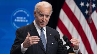 Kế hoạch nghìn tỷ USD thúc đẩy xe điện của Tổng thống Biden gặp khó khăn