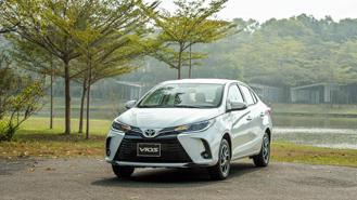 Toyota Vios giảm giá tới 45 triệu đồng, quyết giành 