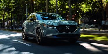 Mazda CX-30 2022 được bổ sung hệ dẫn động AWD tiêu chuẩn và phiên bản Carbon