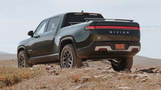 Rivian tăng cường sản xuất, đặt mục tiêu chiếm 10% thị phần EV