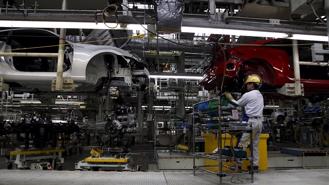 Toyota tạm ngừng dây chuyền sản xuất do nghi ngờ bị tấn công mạng