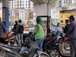 Tăng giá cước xe công nghệ: Tài xế vừa mừng vừa lo "ế" khách