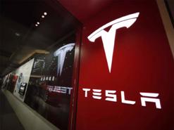 Tesla sẽ trả lương cho nhân viên người Ukraine trong tối đa 3 tháng nếu bị buộc phải tham gia chiến đấu