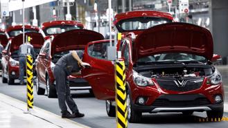 Nhu cầu tiêu thụ ô tô thị trường Việt 2022 sẽ tăng 16%, xe điện lên ngôi