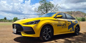 Xe mới giá hấp dẫn liên tục ra mắt trong tháng 3, khách Việt "hoa mắt" lựa chọn