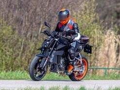 Hé lộ hình ảnh KTM 990 Duke thế hệ mới