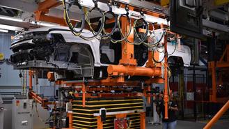 Mỹ đầu tư 45 triệu USD để phát triển pin EV tốt hơn