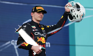 Miami GP: Verstappen vô địch, thu hẹp khoảng cách với Leclerc