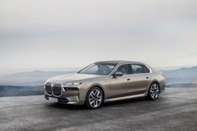 BMW phát triển mẫu i7 thuần điện được bọc thép, chống đạn bảo vệ VIP