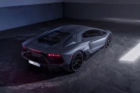Lamborghini phát triển nhiên liệu tổng hợp “cứu” động cơ xăng