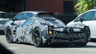 Hình ảnh mới nhất của siêu xe Pagani C10 trên đường phố