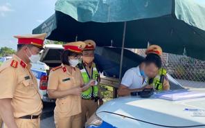 2 tháng cao điểm, cảnh sát giao thông cả nước xử phạt hơn 1.000 tỷ đồng