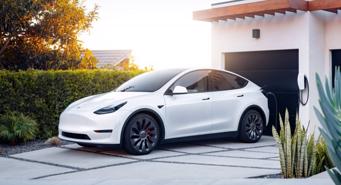 Kẻ trộm có thể mở khóa và khởi động Tesla Model Y trong vài giây