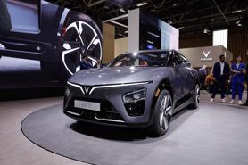 Chi tiết VinFast VF 7 tại Paris Motor Show 2022 dưới góc nhìn phóng viên thế giới