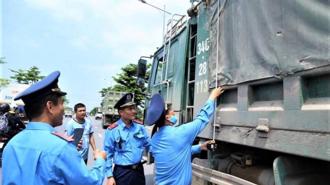 Thanh tra giao thông phát hiện và xử phạt hơn 14.000 xe vi phạm tải trọng trên cả nước