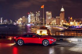 Ferrari “đứng ngoài cuộc” bất ổn tài chính toàn cầu