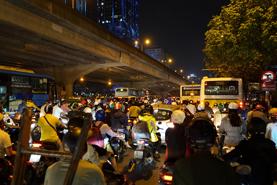 Hà Nội: Tình trạng ùn tắc giao thông diễn biến phức tạp