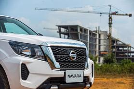 Nissan Navara có thêm bản "bình dân" tại Việt Nam 