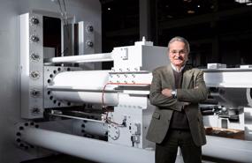 Khuôn dập khổng lồ sẽ định hình lại ngành sản xuất ô tô thế giới