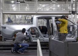 Các startup ô tô điện đình đám trên thế giới đang làm ăn thế nào?