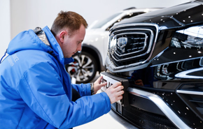 Người dân Nga “miễn cưỡng” phải dùng ô tô Trung Quốc dù giá cao