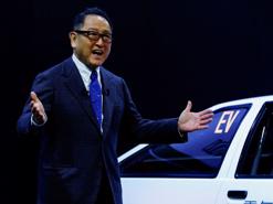 Chủ tịch Toyota tái đắc cử vào hội đồng quản trị bất chấp những chỉ trích