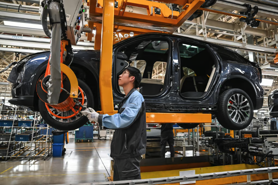 Mỹ và châu Âu bất đồng về mối đe dọa từ ngành ô tô Trung Quốc