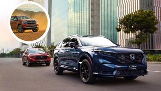 Nghịch lý thị trường xe Việt cuối năm: Nhiều mẫu xe giảm giá, mẫu vừa ra mắt đã bán “bia kèm lạc”