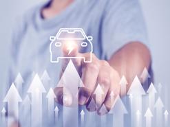 2/3 doanh số bán xe hạng nhẹ mới trên toàn cầu sẽ là xe điện năm 2035