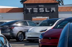 Tesla chính thức tụt lại phía sau BYD tại thị trường ô tô lớn nhất thế giới