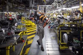 Thất bại lớn về ô tô điện đang tái tạo ngành công nghiệp ô tô châu Âu