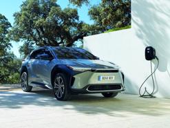 Nghịch lý các quốc gia “cường quốc nghệ cao” nhưng tụt hậu trong lĩnh vực xe điện