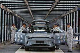 Bị Mỹ “cấm cửa”, các nhà sản xuất xe điện Trung Quốc chinh phục phần còn lại của thế giới