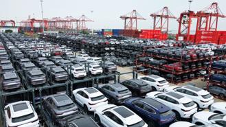 Trung Quốc tăng thuế ô tô nhập khẩu trả đũa Mỹ và EU