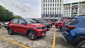 Xe xăng cỡ A “hết đất diễn”, xe gầm cao cỡ B tại thị trường Việt tăng trưởng nóng