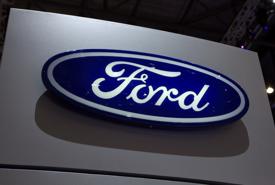 Ford, “đại gia” ô tô, đang sống nhờ nghề… cho vay