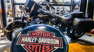Doanh số giảm liền 5 năm, Harley-Davidson vội thay “sếp tổng”