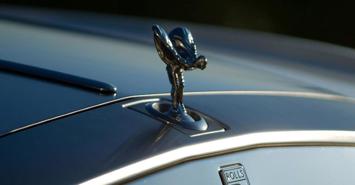 “Bật mí” về Spirit of Ecstasy, biểu tượng vĩnh cửu của Rolls-Royce
