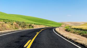 Lịch sử thú vị của vạch chia làn đường