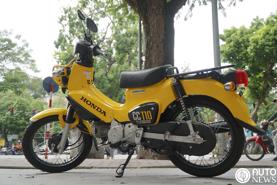 Honda Cross Cub 110 "độc lạ" xuất hiện tại Hà Nội