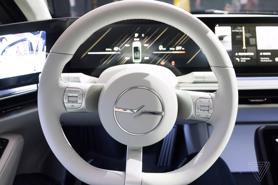 Xe điện Sony Vision-S: có tiền cũng không mua được! 