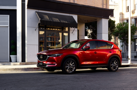 Giảm giá đồng loạt ô tô Mazda cuối tháng 4