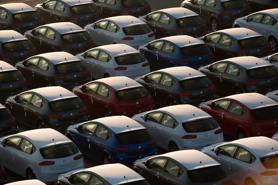 Ô tô nhập khẩu tiếp tục tăng mạnh trong tháng 10