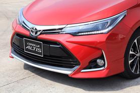 Toyota Corolla Altis 2020 ra mắt, giá thấp hơn đời cũ