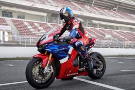 Doanh số sụt giảm, Honda sẽ làm gì với mảng xe máy?